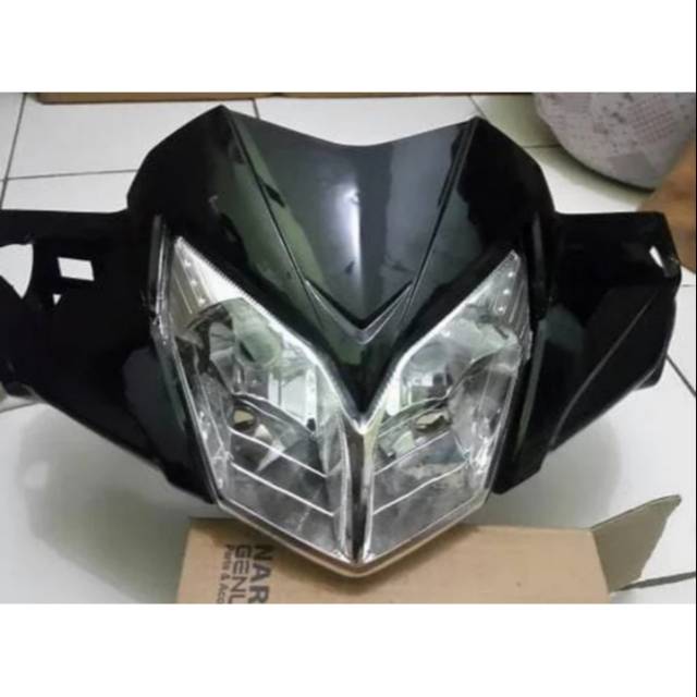 batok pala depan + reflektor lampu supra x 125 betmen 2008 2010 hitam