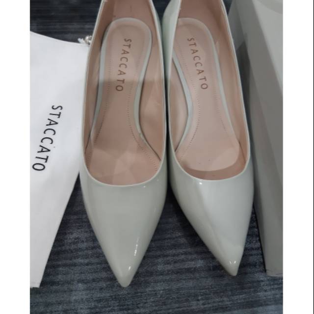 Sepatu Staccato Original