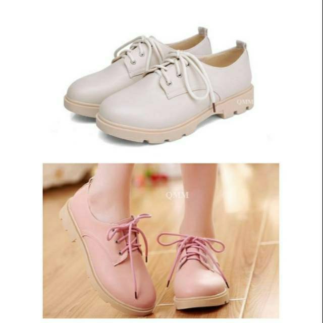 Sepatu Loafers Wanita / Sepatu Docmart Wanita suzy / Sepatu wanita / Bisa Bayar Di tempat ( cod )