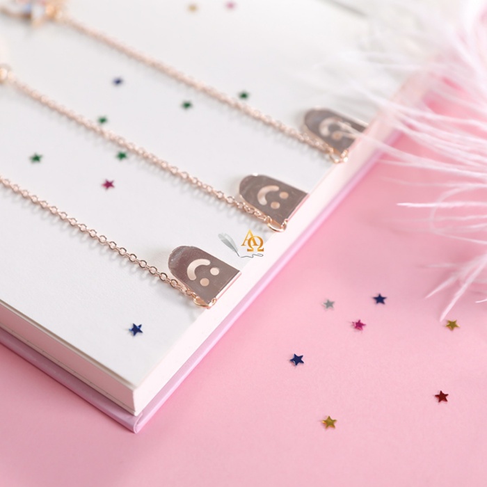 

Trendi Pembatas Buku Edisi Liontin Motif Lucu 2Nd Edition Hemat