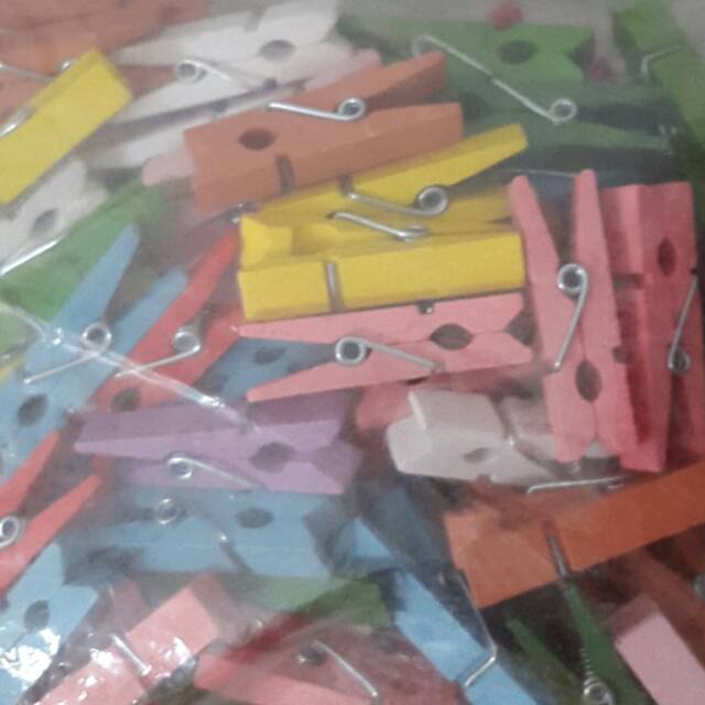 Jepit kayu foto / wooden clip mix warna/natural 50 pcs