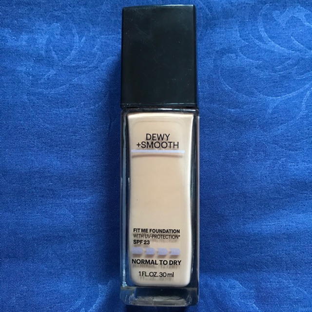 Maybelline Fit Me Dewy + Smooth Foundation