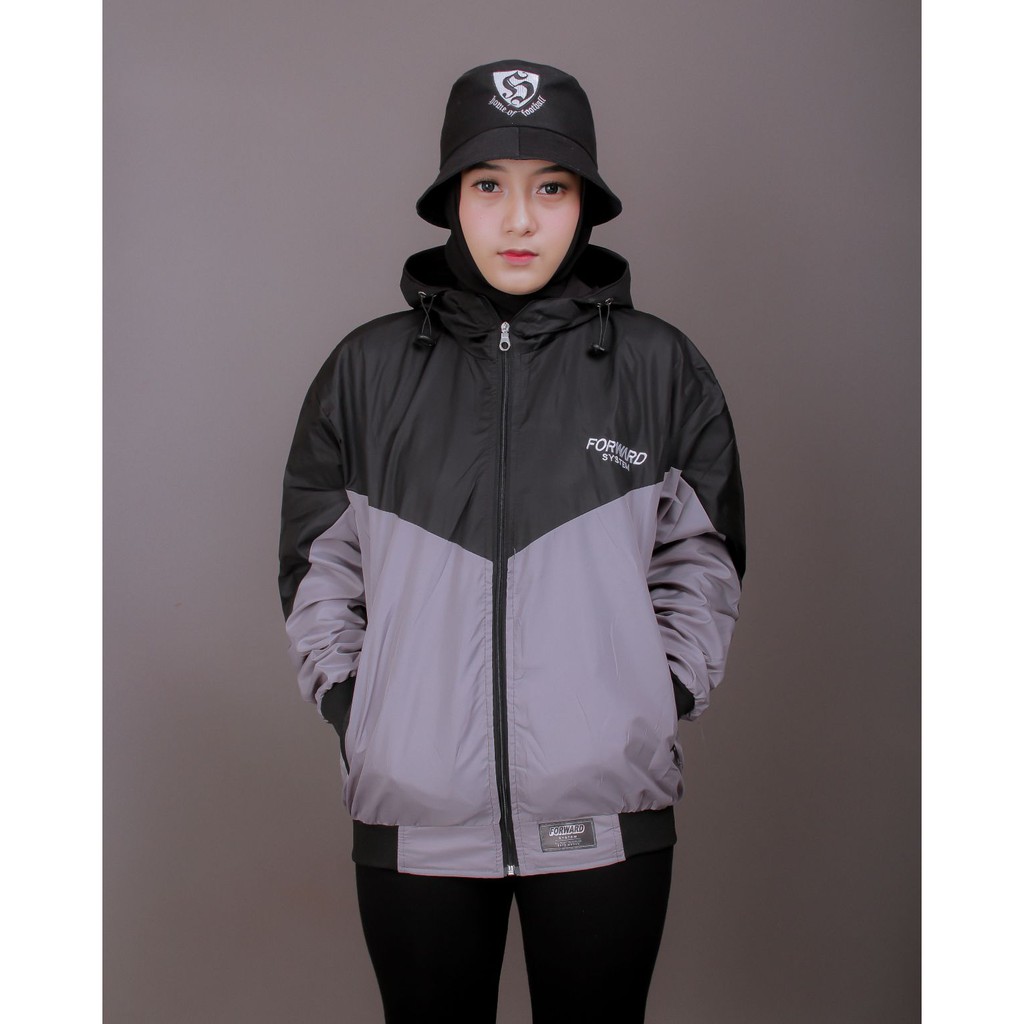 Jaket Parasut Wanita Olahraga Jogging Lari WaterprofF Forward System Company