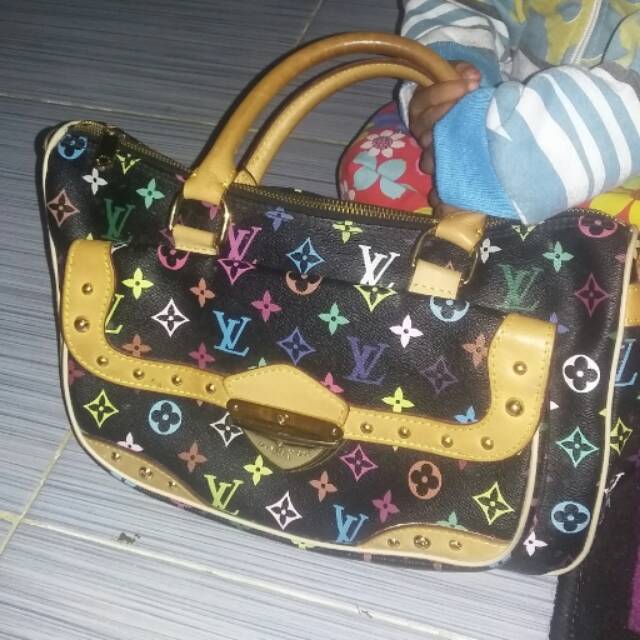 Tas LV second