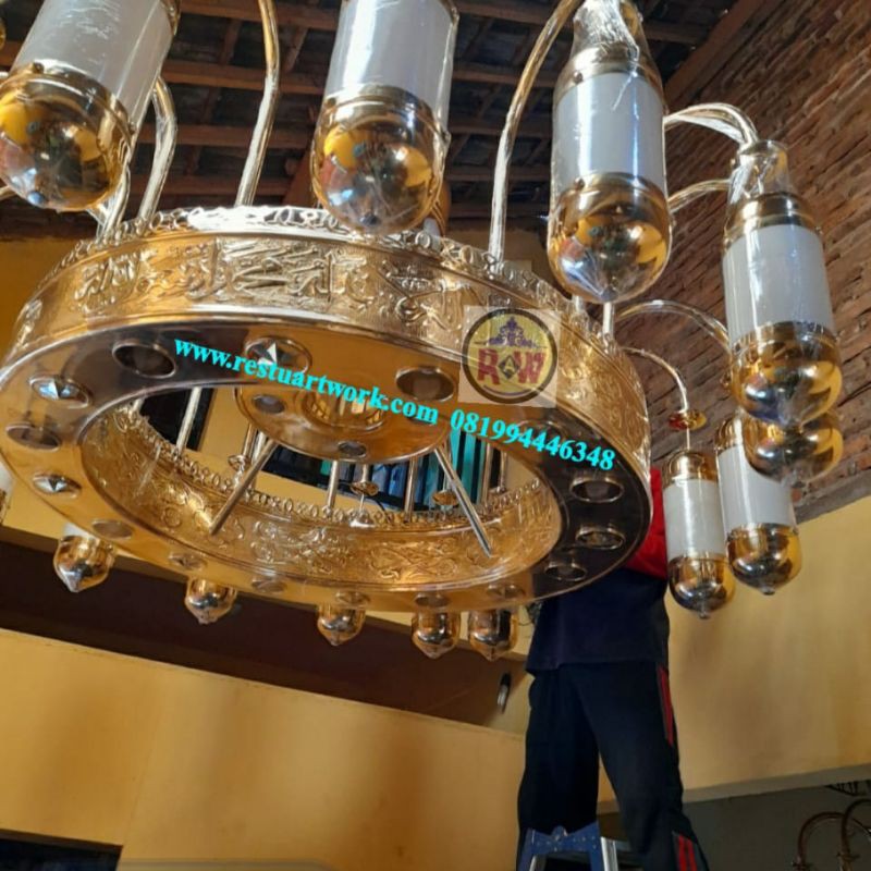 replika lampu gantung nabawi,lampu gantung nabawi,pengrajin lampu gantung nabawi