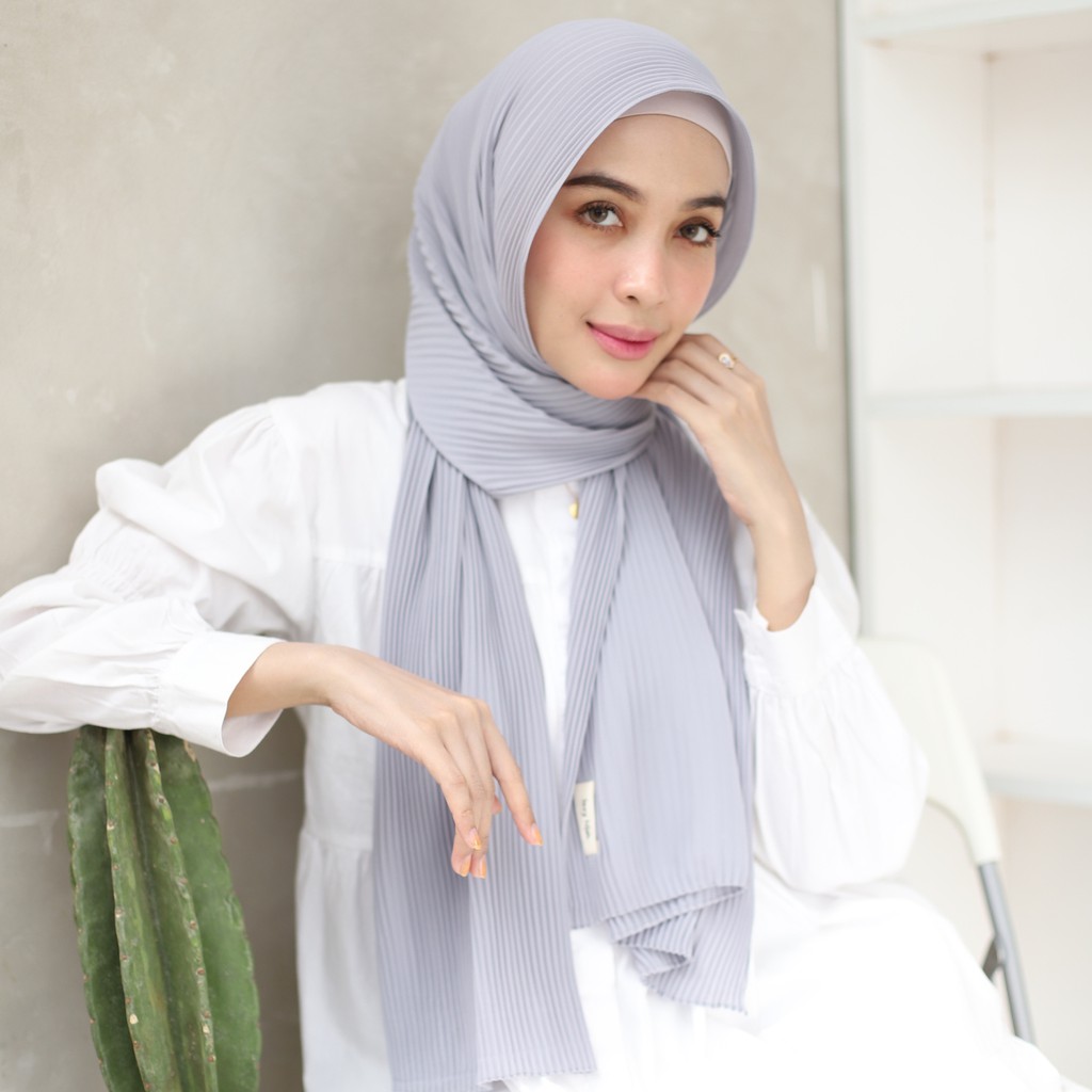 Lozy Hijab - Ayra Pleats Shawl ( Pashmina Full Plisket )-Light Grey