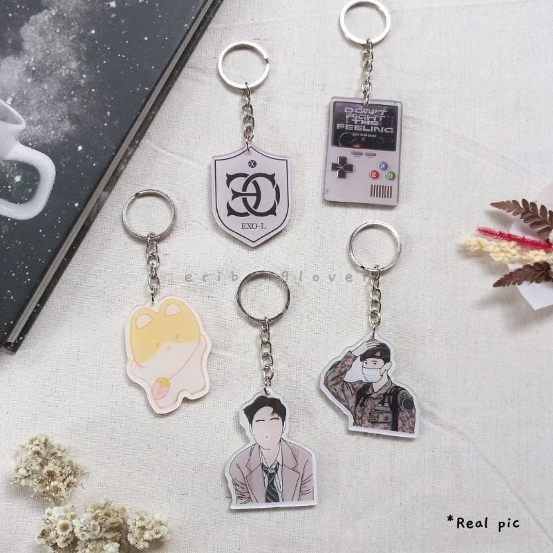 EXO-L DFTF EXO ACRYLIC KEYRING/KEYCHAIN