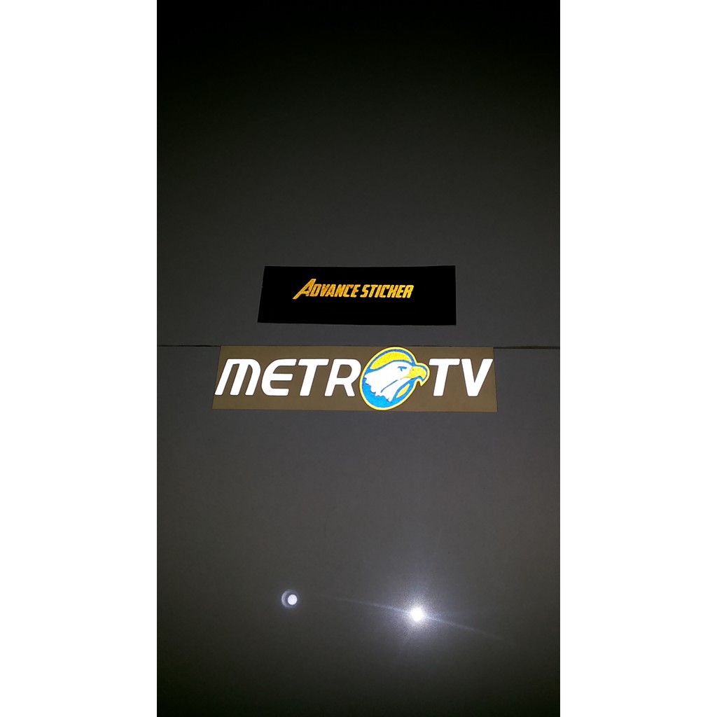 (stiker) sticker mobil logo metro tv