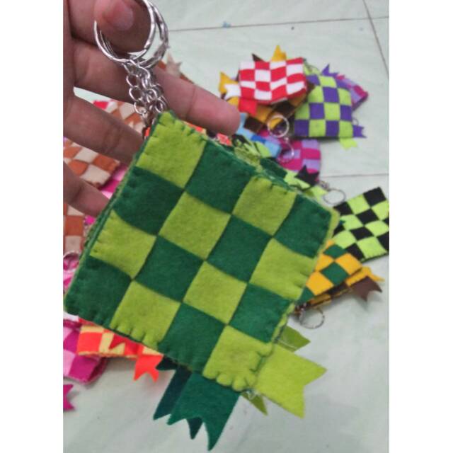 

Amplop lebaran flanel
