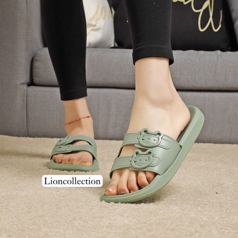 2022 - NEW Sandal Slop Jelly Wanita Gesper Bear Lucu Import