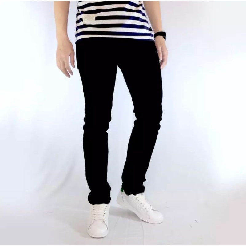 EGA STORE- Celana Jeans Pria streeth hitam pekat / Celana Jeans Pria Slimfit Hitam/ Celana Jeans Pria Jumbo S-6XL