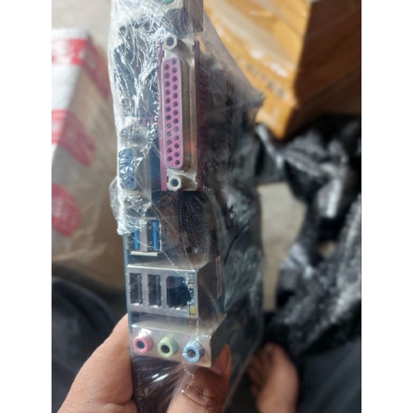 motherboard h61 gigabyte asus