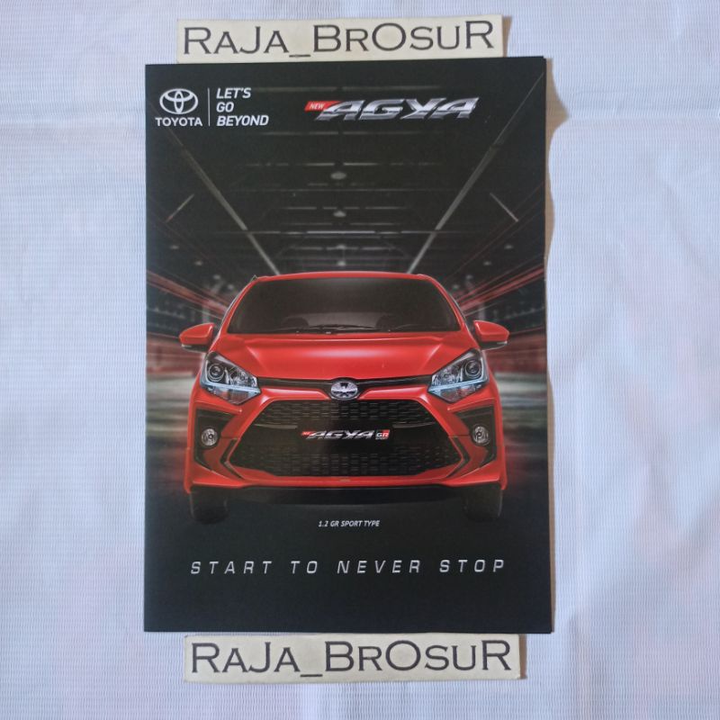 Poster brosur leaflet Toyota New Agya 2021