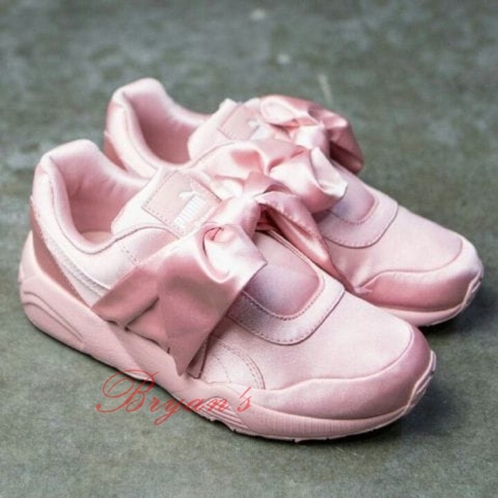 SEPATU WANITA KETS PUMA BOW PINK