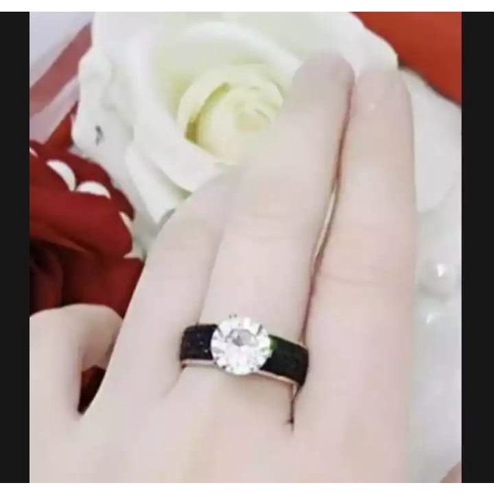 [BAYAR DI TEMPAT] cincin wanita asli titanium/aksesoris wanita asli titanium/perhiasan wanita anti karat