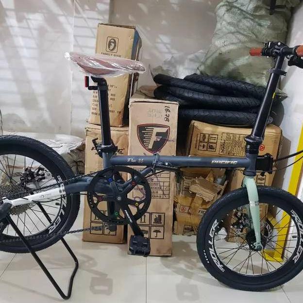 PASIFIC FLUX 3.5 SEPEDA LIPAT 20INCH
