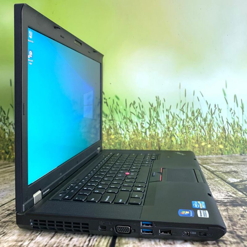 Lenovo Thinkpad T530 Core i5 Gen 3 Second Mulus dan DVD ON