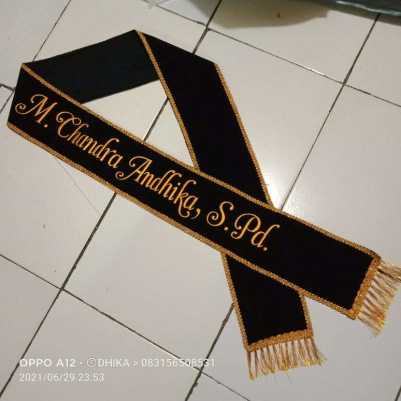Selempang wisuda bordir rumbai pake lapisan Furing-1