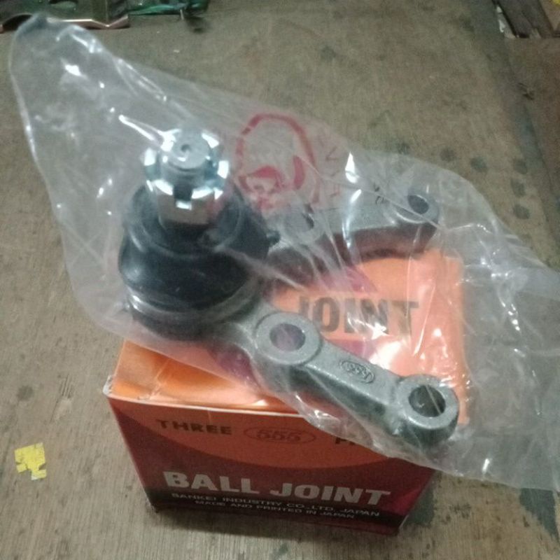 ball joint bawah mobil colt T120, 555, Jepang