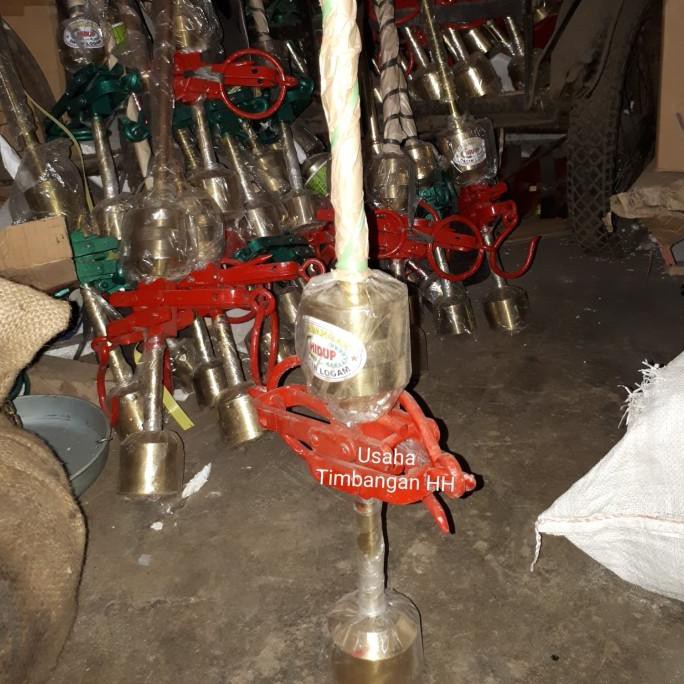 Timbangan Gantung Dacin 50Kg Hidup Kuningan