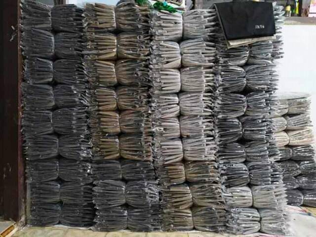 1 lusin celana pendek, bahan combed diamond, bahan mulur