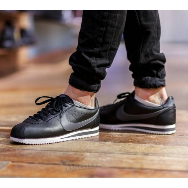 Jual Sepatu Sport Original Murah Nike cortez leather black grey | Shopee  Indonesia