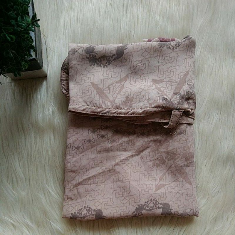 Bergo motif-Motif 15