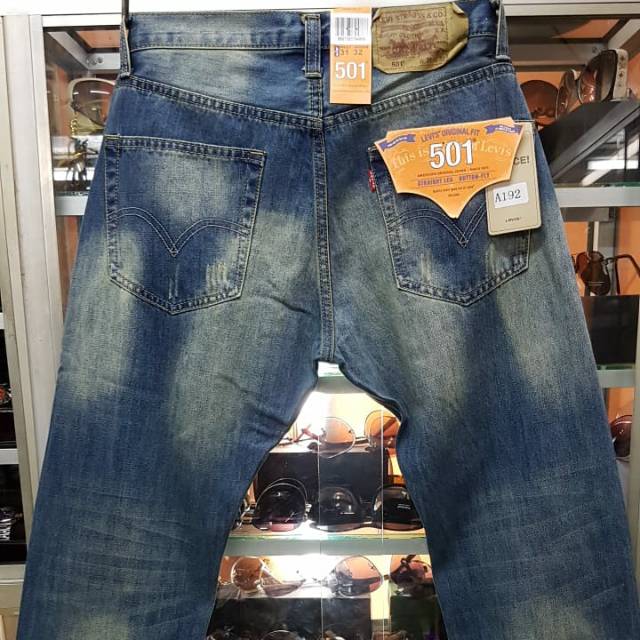 Celana Levis 501 import original wash