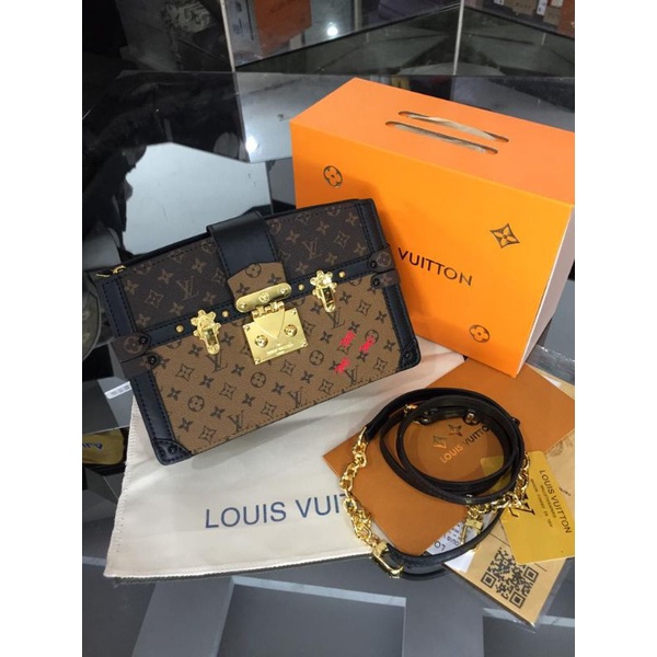 [LIKE ORI] Tas Lv Monoreverse Trunk Cluth with Box Magnet