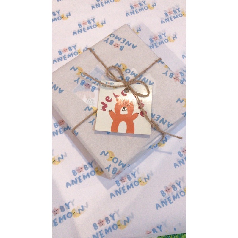 

Gift Box & Kartu Printed Eksklusif