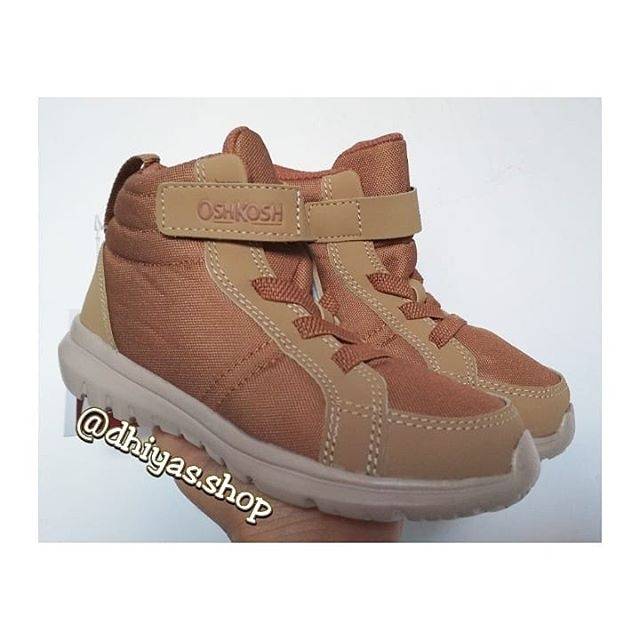 Sepatu Oshkosh Bgosh