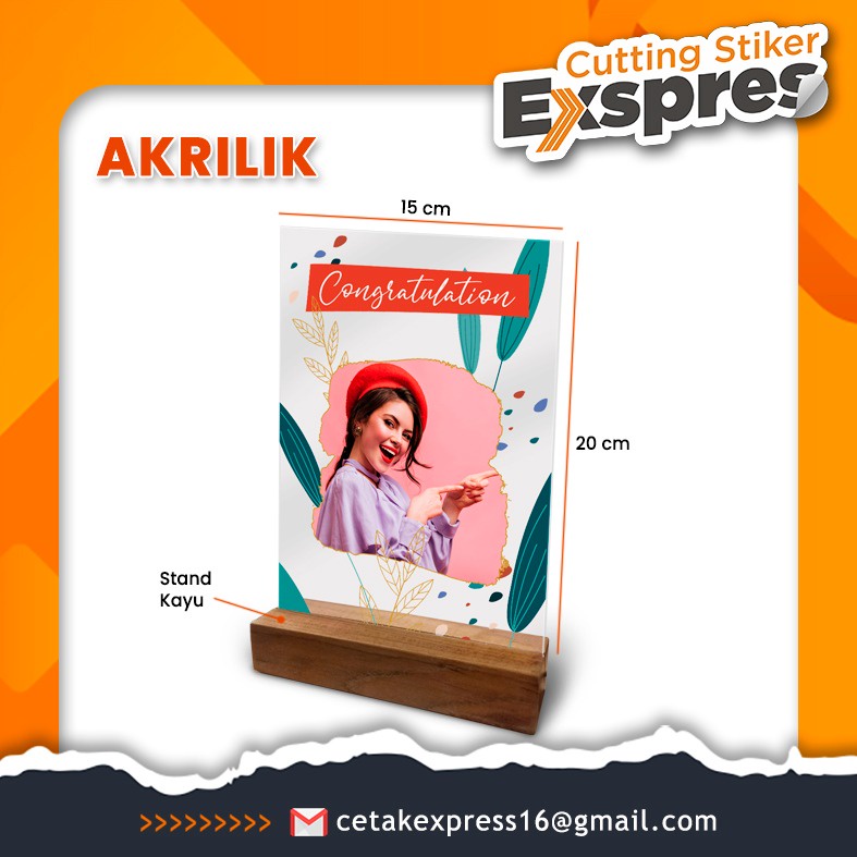 

Acrylic custom gift cocok untuk kado ulang tahun, kado wisuda, kado pernikahan, hiasan meja
