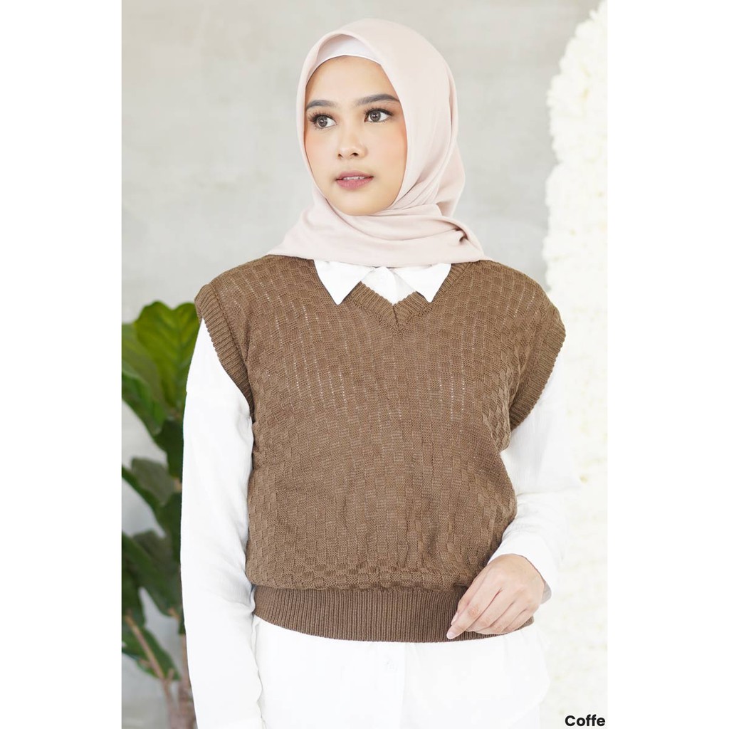 Chess Knit Vest Rompi Rajut Wanita