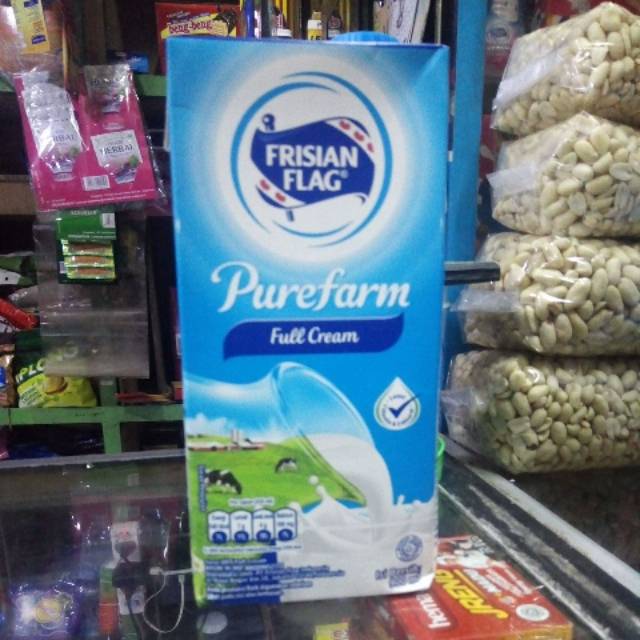 

Susu Frisian Flag Full Cream 900ml