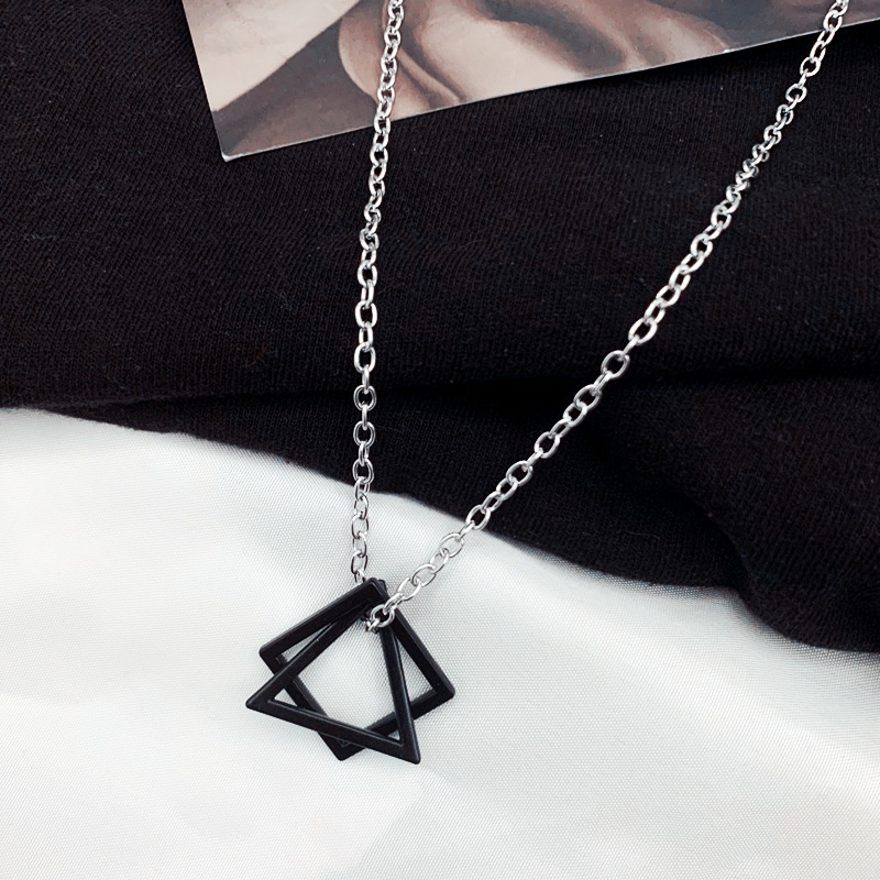Kalung Rantai Panjang Desain Geometris Bahan Stainless Steel Warna Hitam Silver Gaya Hip Hop Untuk Pasangan