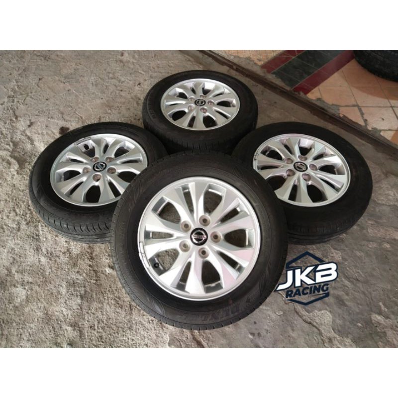 Velg Mobil Bekas LIVINA Ring 15 Ban DUNLOP ENASAVE 185 65 R15 APV ERTIGA PICK UP DLL