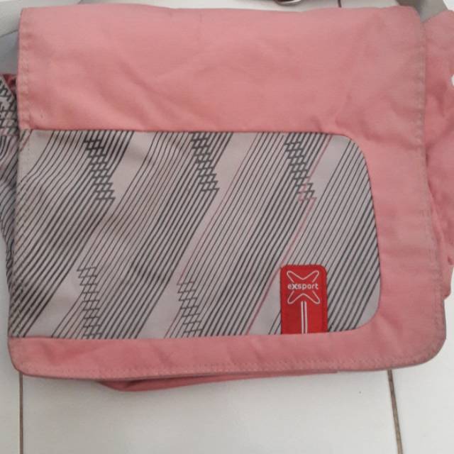 Preloved tas matahari(Exsport).masi bagus kok..jarang dipakai..