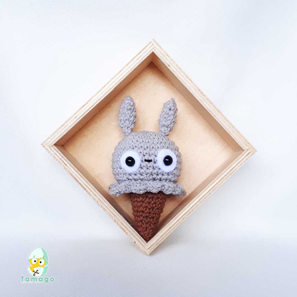 gantungan kunci totoro/rajutan totoro/keychain totoro/ice cream totoro/ souvenir gantungan kunci tot
