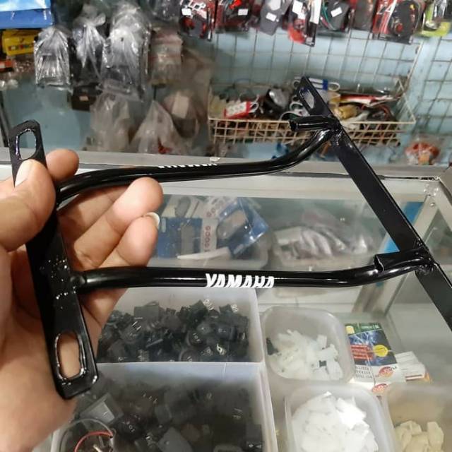 Breket plat nomer yamaha NMAX model kumis