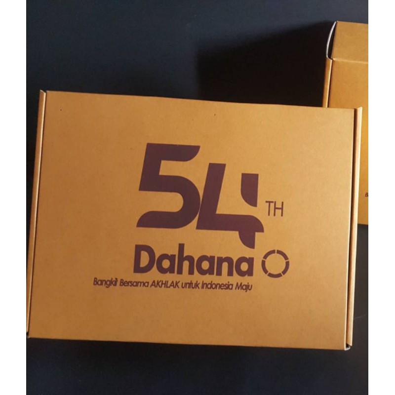 

Box baju, tas, kue, dll 30x24x10