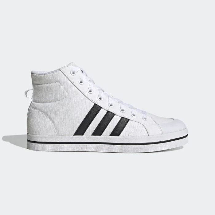 SEPATU CASUAL ADIDAS MENS BRAVADA MID - FX9063
