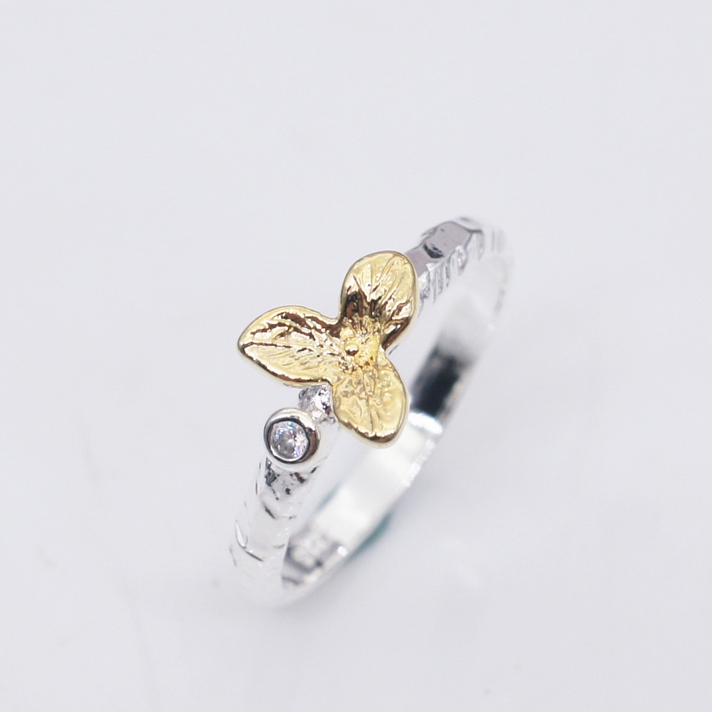 Cincin Sterling Silver 925 Model Bunga Clover Warna Emas Untuk Wanita Jza0114