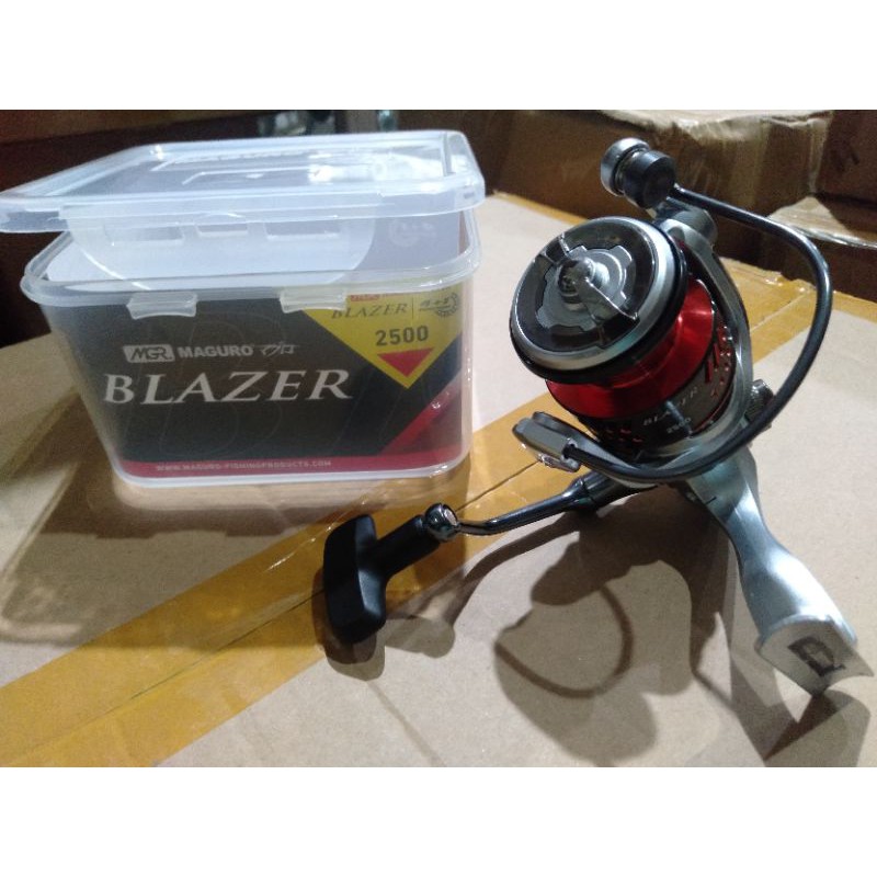 REEL MAGURO BLAZER 2500 POWERHANDLE