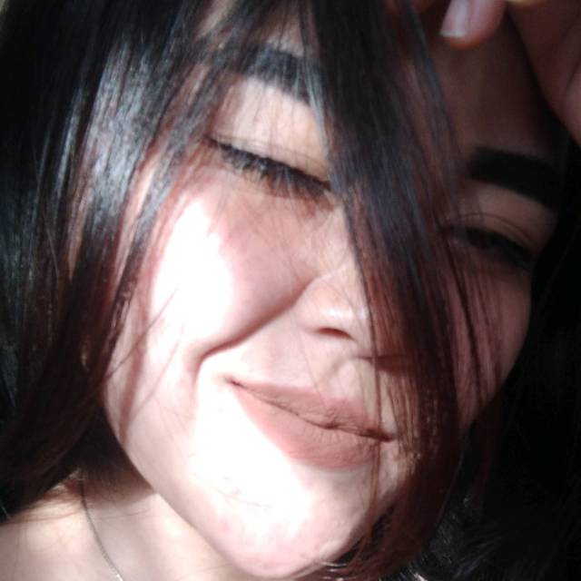 keniadeww2121