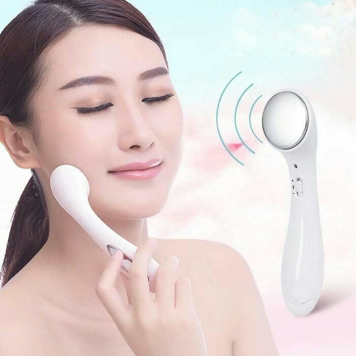 Setrika Wajah Ion Face Massager