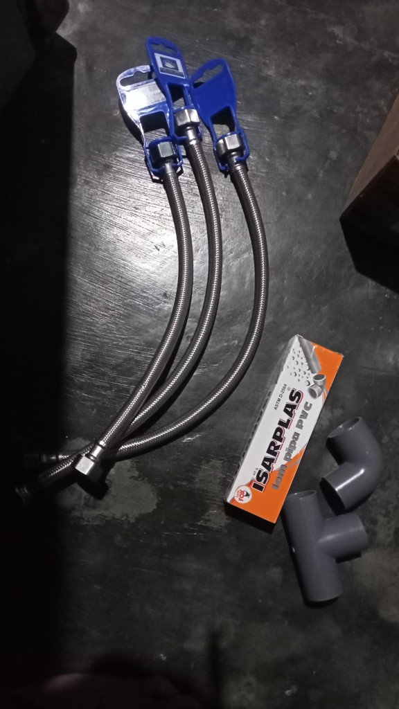 Selang Flexible Anyam 30 Cm Ernesto