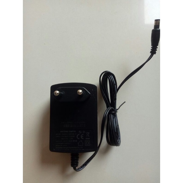 adaptor 12v1.5ampere