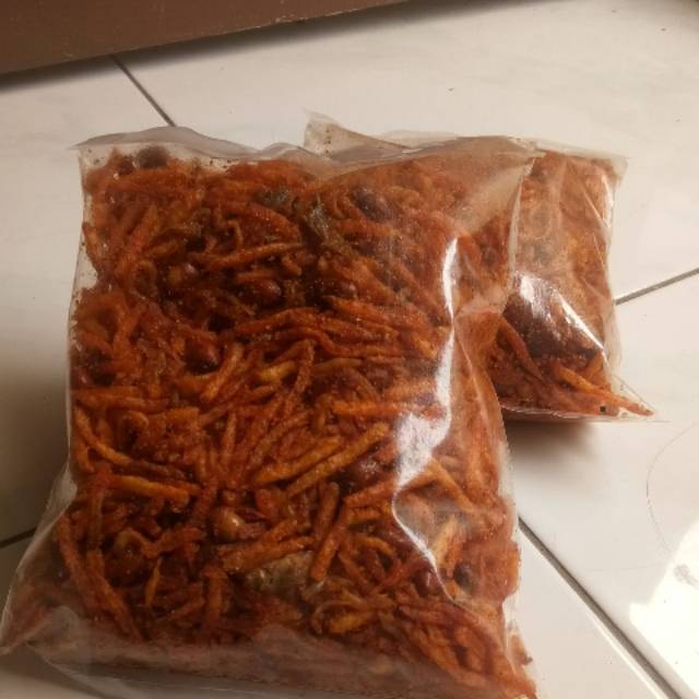 

Keripik kentang teri medan