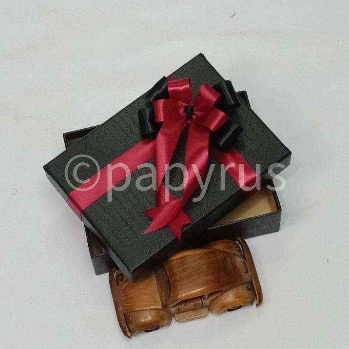 

Best Product!!! Papyrus 12,5X17,5 Tinggi 5Cm Kotak Kado Gift Box - Paling Diminati