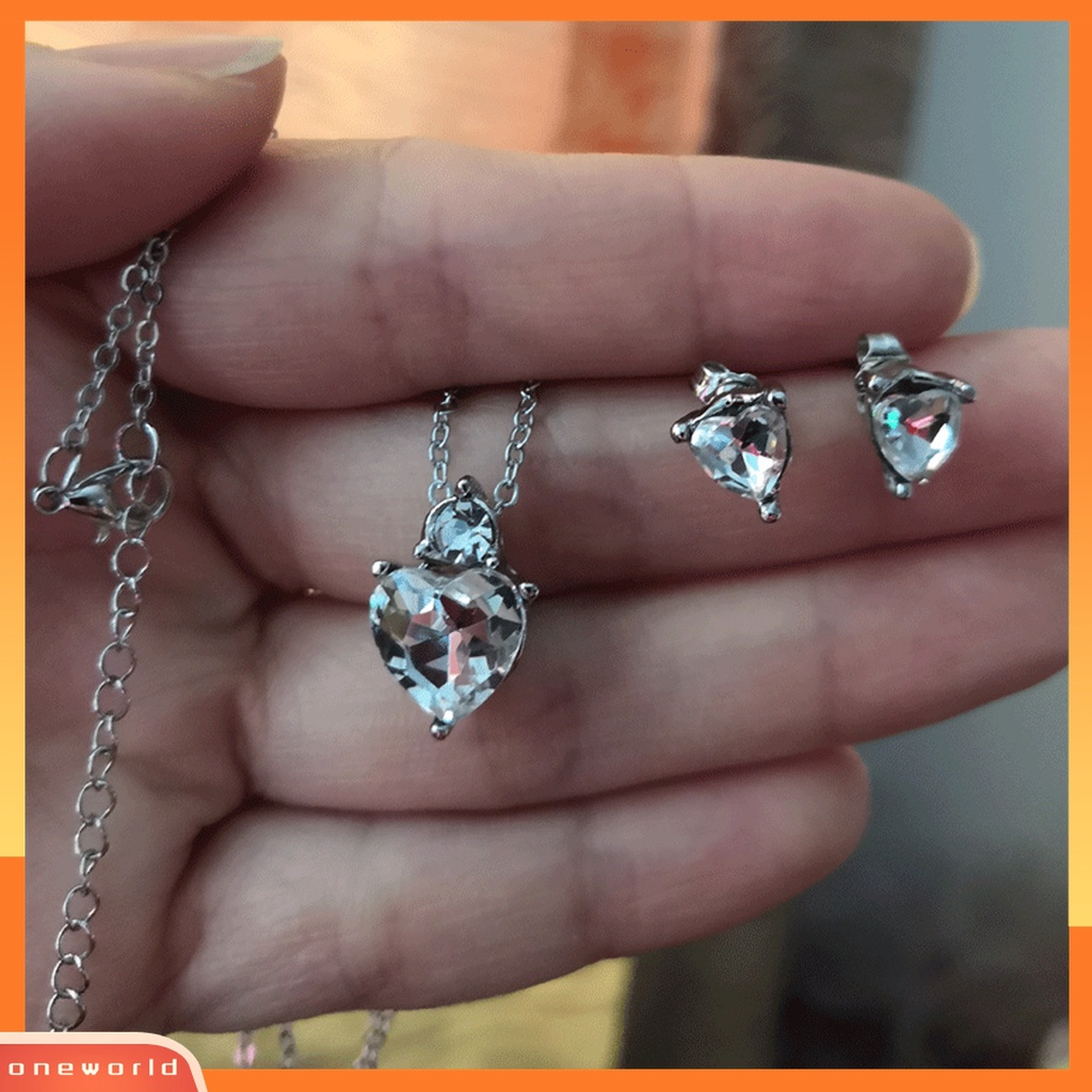 1 Set Perhiasan Kalung Anting Liontin Hati Aksen Berlian Imitasi Berkilau Tahan Lama Untuk Pernikahan